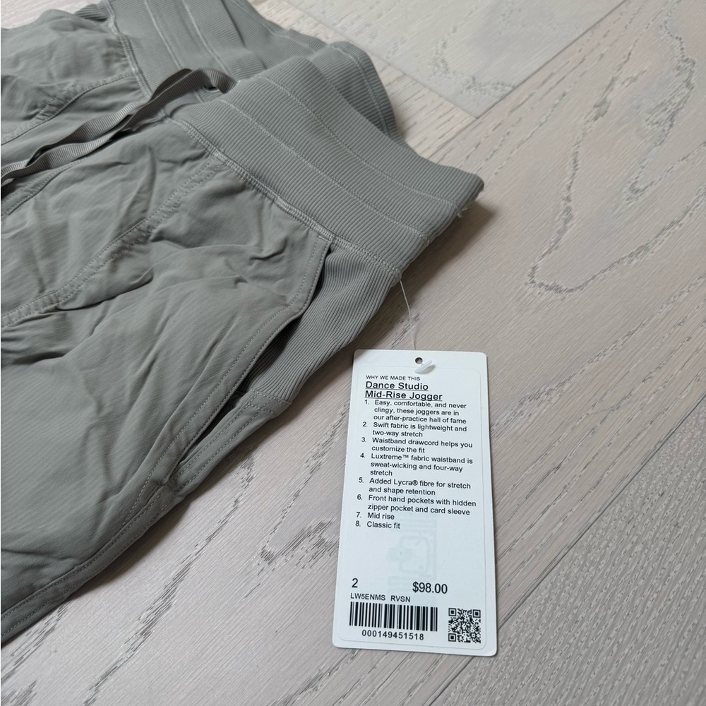 NWT Lululemon Athletica Dance Studio Mid-Rise Jogger Size 2 - Picture 3 of 6